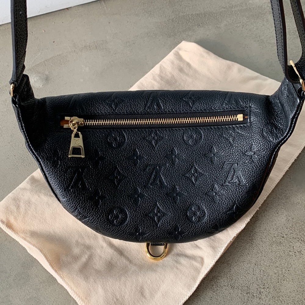 SOLD! ๐ฆ Louis Vuitton Monogram Empreinte Bumbag - Picture 4 of 12
